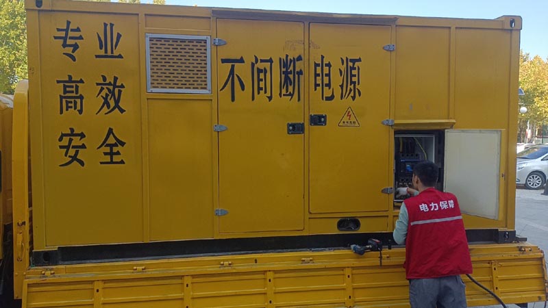 濉溪柴油发电机组和UPS电源配合使用时，如何避免切换过程中的电力中断？