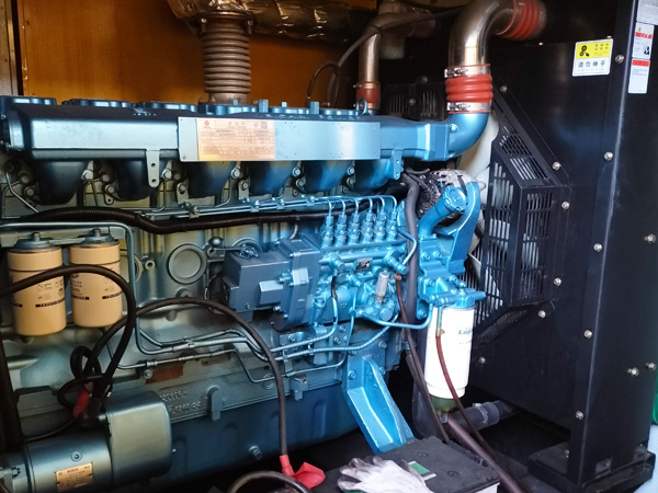 濉溪磷酸铁锂蓄电池的使用寿命与哪些因素有关？